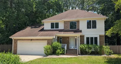 1805 Blackhawk Pl, Chesapeake, VA 23321