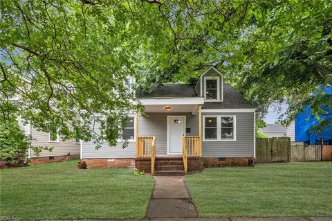 Exterior - 329 E Randall Ave, Norfolk, VA 23503 photo 4 of 9