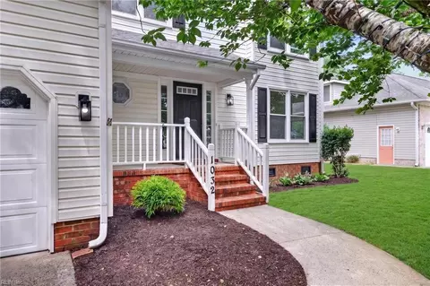 1032 Copper Stone Cir, Chesapeake, VA 23320