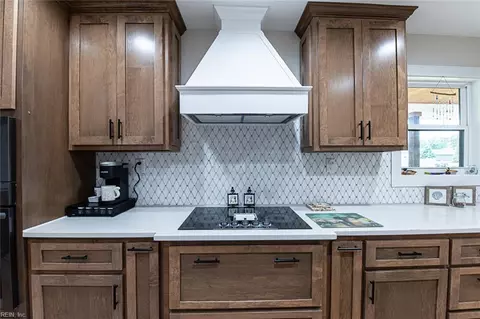 Kitchen - 7230 Otey Dr, Lanexa, VA 23089 photo 2 of 7
