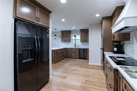 Kitchen - 7230 Otey Dr, Lanexa, VA 23089 photo 1 of 7