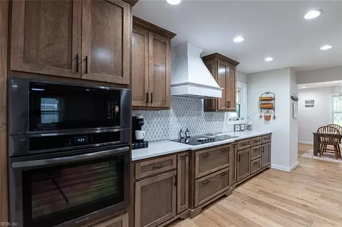 Kitchen - 7230 Otey Dr, Lanexa, VA 23089 photo 3 of 7