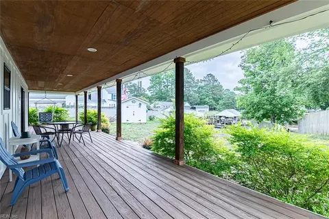 Exterior - 7230 Otey Dr, Lanexa, VA 23089 photo 6 of 12