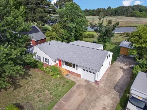 13 Meadowbrook Dr, Hampton, VA 23666