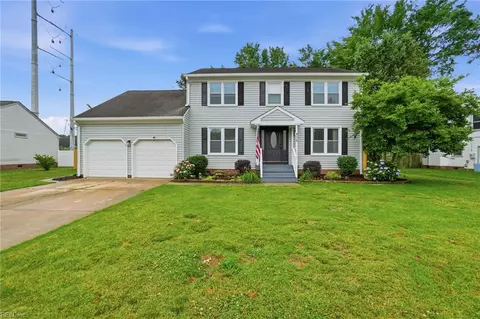 936 Saddleback Trail Rd, Chesapeake, VA 23322