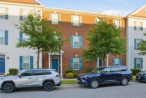 208 Breccia Ln, Virginia Beach, VA 23462