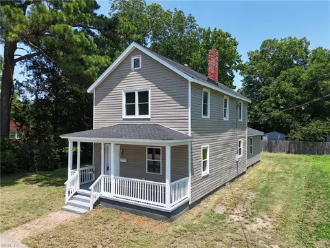 Exterior - 722 Rolfe St, Hampton, VA 23661 photo 2 of 4