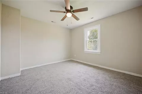 Bedroom - 722 Rolfe St, Hampton, VA 23661 photo 2 of 8