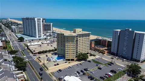 3810 Atlantic Ave #1105, Virginia Beach, VA 23451