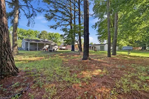 711 Cavalier Blvd, Portsmouth, VA 23701