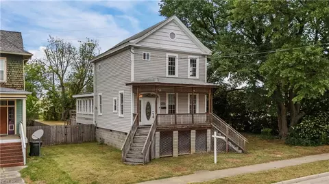 Exterior - 421 E Pembroke Ave, Hampton, VA 23669 photo 8 of 8
