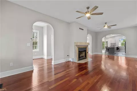 Living - 421 E Pembroke Ave, Hampton, VA 23669 photo 2 of 5