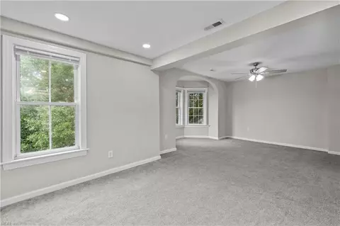 Living - 421 E Pembroke Ave, Hampton, VA 23669 photo 5 of 5