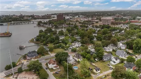 View/Area - 421 E Pembroke Ave, Hampton, VA 23669 photo 5 of 7