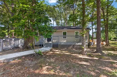 121 Theodore Allen Rd, Williamsburg, VA 23188