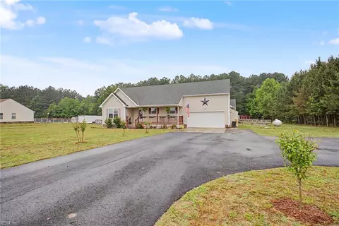 34295 Unity Rd, Zuni, VA 23898