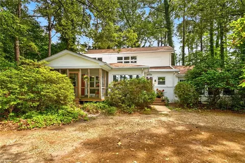 1137 Inland Rd, Chesapeake, VA 23322