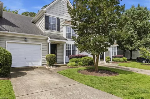 2002 Sawgrass Ln, Portsmouth, VA 23703