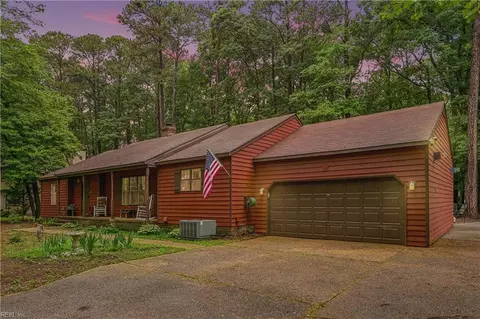 102 Arena St, Williamsburg, VA 23185