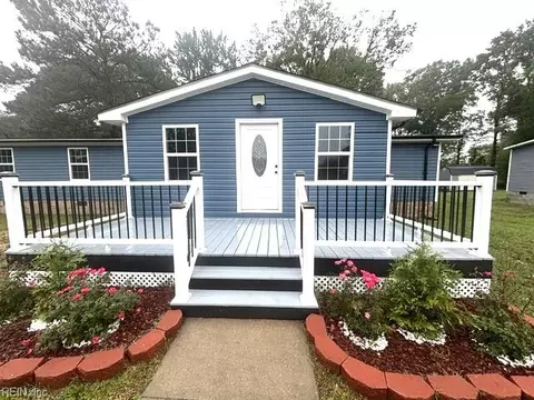 15223 Grizzard St, Branchville, VA 23828