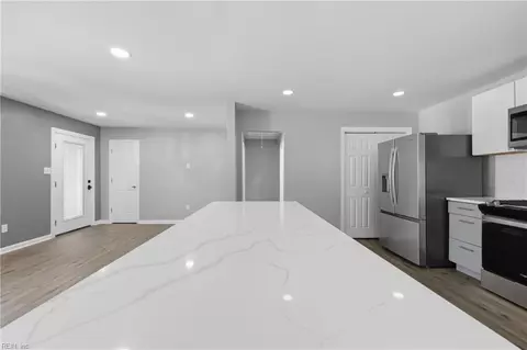 Other - 3 Beechwood Rd, Hampton, VA 23666 photo 3 of 9