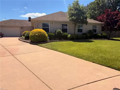 2001 Starboard Ct, Virginia Beach, VA 23454