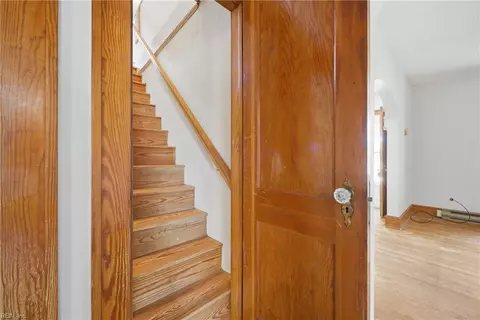 Entry Way - 1635 Buckley Hall Rd, Dutton, VA 23050 photo 3 of 4