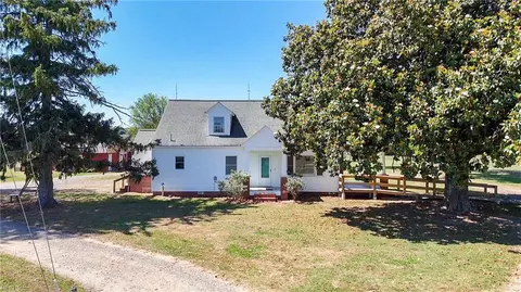 Exterior - 1635 Buckley Hall Rd, Dutton, VA 23050 photo 5 of 5