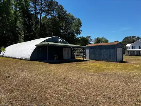30683 Peachtree Ave, Sedley, VA 23878