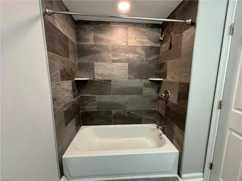 Bath - 6522 Pasteur Ct, Norfolk, VA 23513 photo 1 of 2