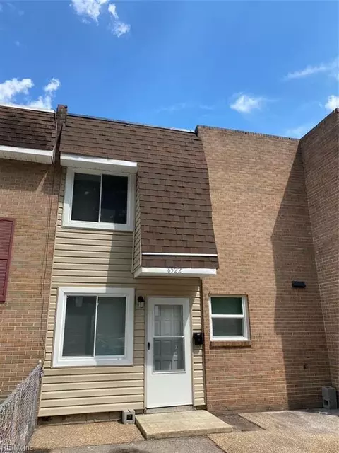 6522 Pasteur Ct, Norfolk, VA 23513