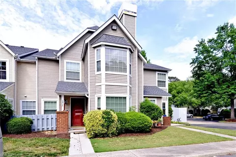101 Windsor Ln #C, Williamsburg, VA 23185