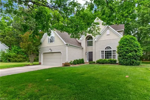 8 Burford Ct, Cape Charles, VA 23310