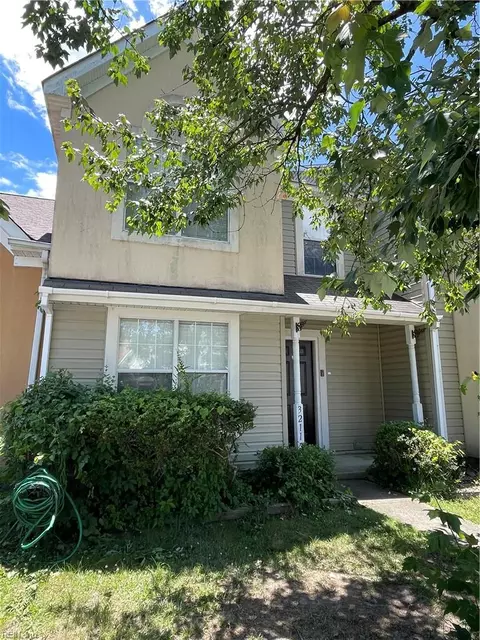 3211 Spruce Pine Rd, Virginia Beach, VA 23456