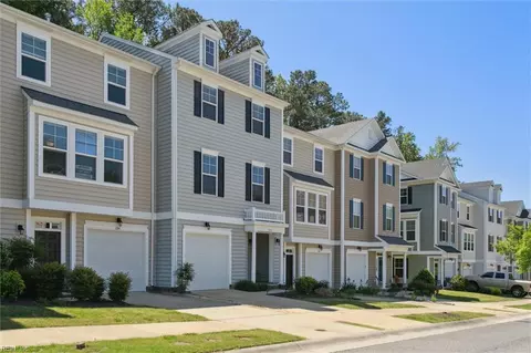 105 Prosperity Ct, Williamsburg, VA 23188