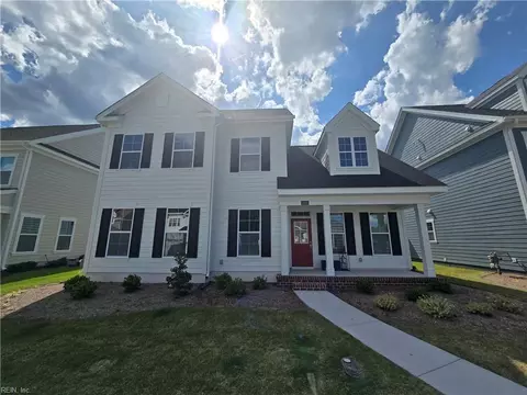2206 Captiva Ln, Chesapeake, VA 23321