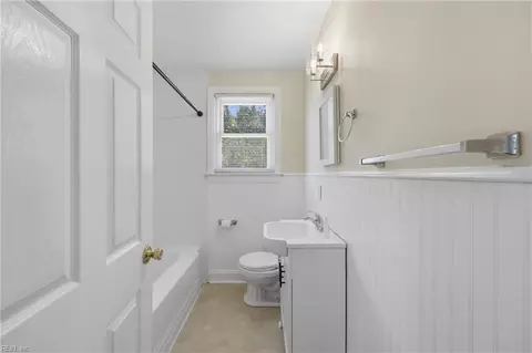 Bath - 318 Evans St, Norfolk, VA 23503 photo 2 of 2