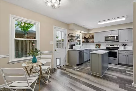 Kitchen - 74 Westview Dr, Hampton, VA 23666 photo 1 of 6