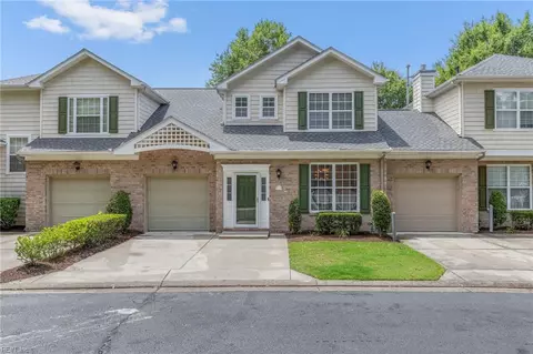 1513 Longparish Way, Chesapeake, VA 23320