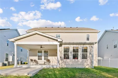 Exterior - 52 Mill Creek Ct, Hampton, VA 23663 photo 11 of 11
