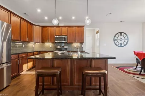 Kitchen - 52 Mill Creek Ct, Hampton, VA 23663 photo 1 of 2
