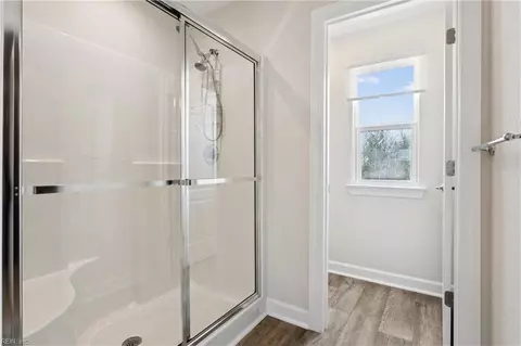 Bath - 52 Mill Creek Ct, Hampton, VA 23663 photo 3 of 3