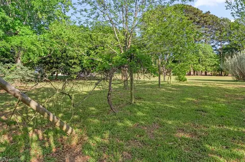 Exterior - 6078 Harmantown Rd, Machipongo, VA 23405 photo 9 of 12