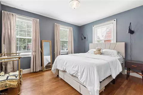 Bedroom - 140 Robinson Rd, Hampton, VA 23661 photo 3 of 5