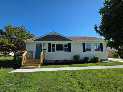 3068 Belle Haven Dr, Virginia Beach, VA 23452