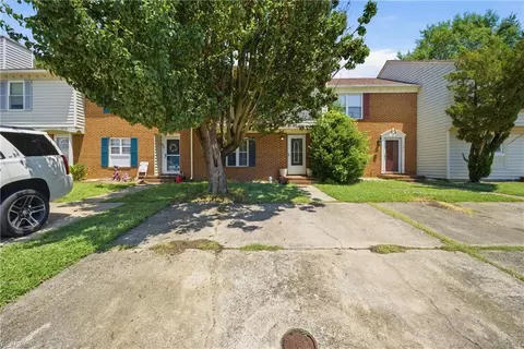 804 Sutherland Arch Arch, Chesapeake, VA 23320