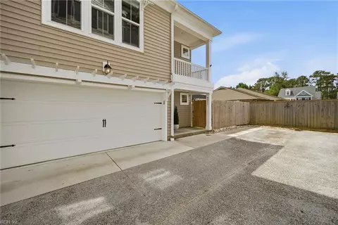 4511 Lee Ave, Virginia Beach, VA 23455