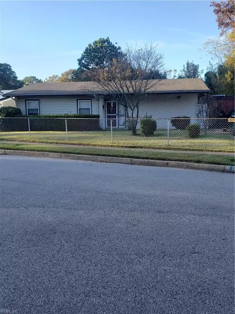 1316 Oakmont Pl, Norfolk, VA 23513