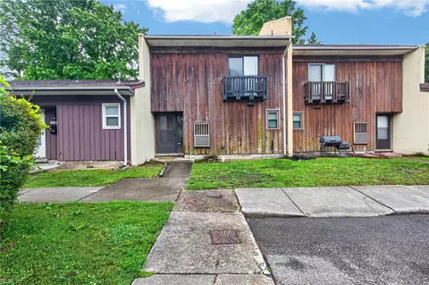 1437 Longdale Dr, Norfolk, VA 23513