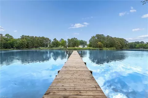 975 Lacon Dr, Newport News, VA 23608